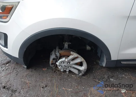 2016 Ford Explorer Xlt z USA, uszkodzony, nr VIN 1FM5K7DH5GGD21165